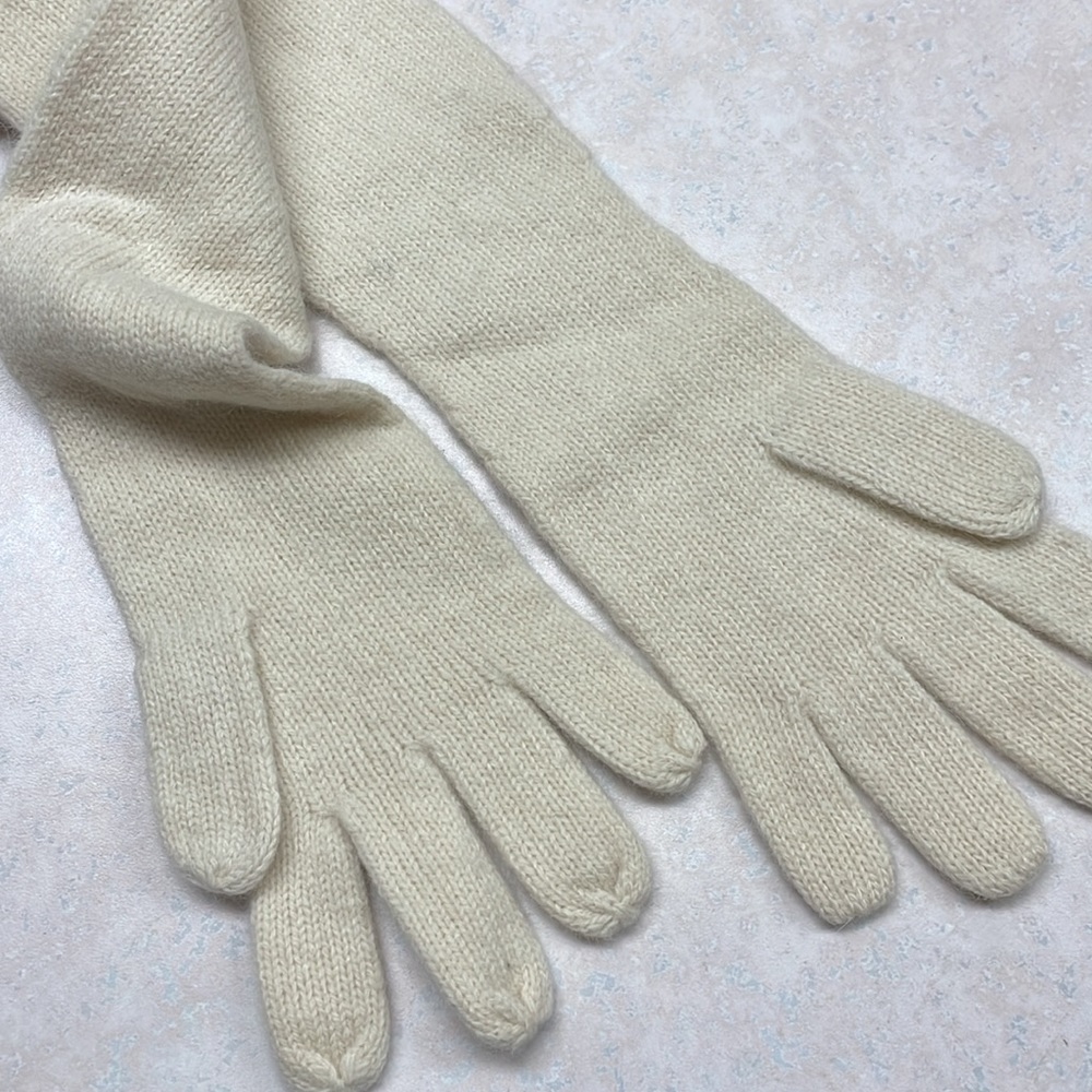 H&M Gloves - Picture 6 of 6